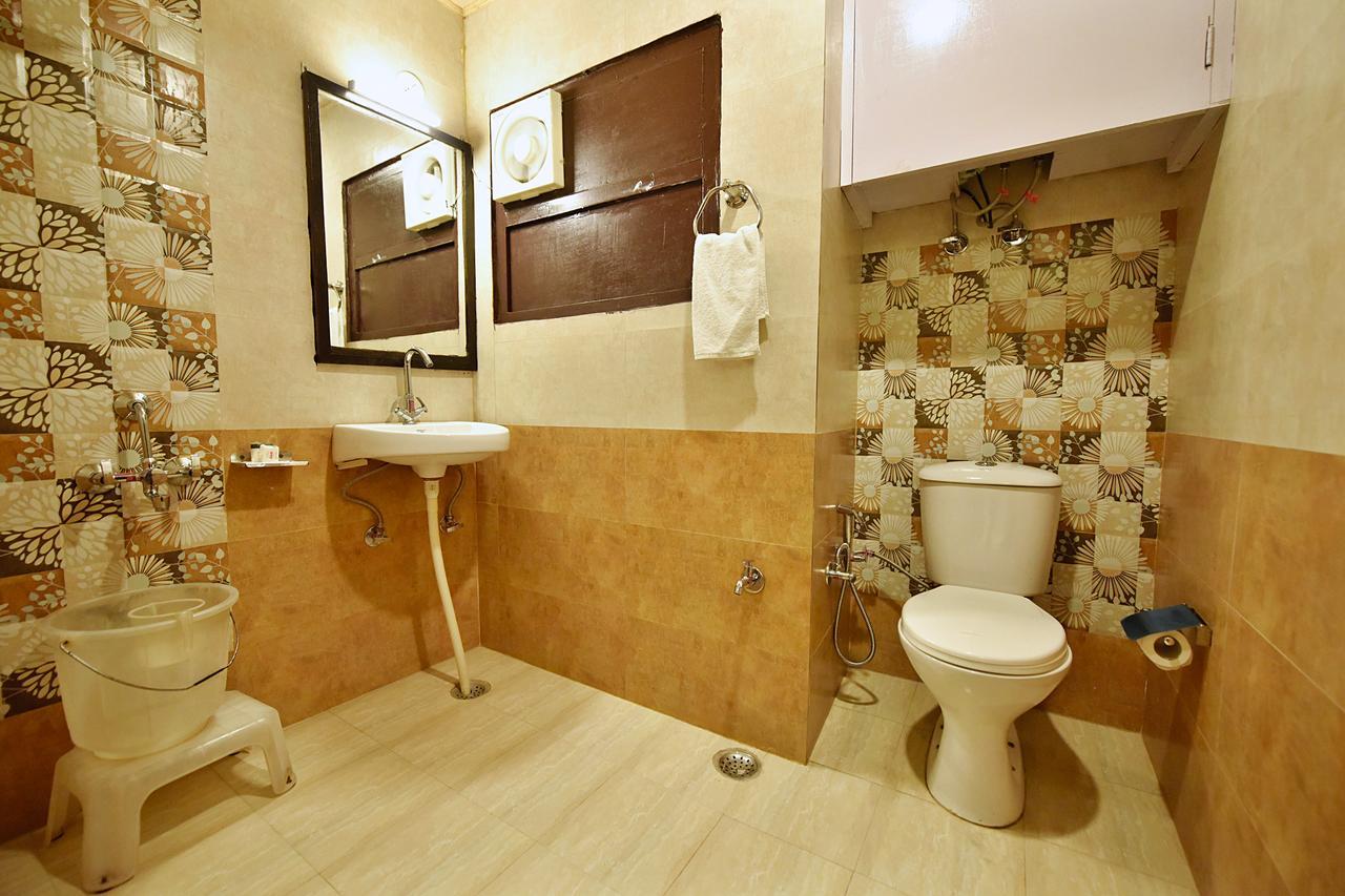 Oyo 8917 Hotel Crystal Palace Shimla Bagian luar foto